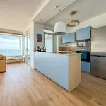 Grand Lumineux Avec Vue Imprenable Sur La Baie Des Sables D'olonne - 6 Personnes Les Sables-dʼOlonne