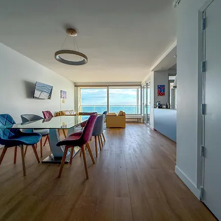 Grand Lumineux Avec Vue Imprenable Sur La Baie Des Sables D'olonne - 5 Personnes Apartment Les Sables-d'Olonne