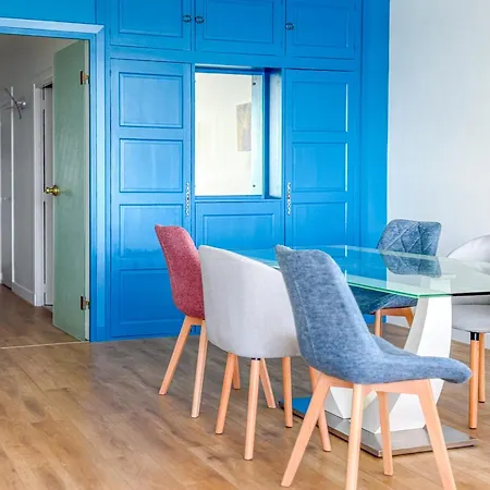 Apartment Grand Lumineux Avec Vue Imprenable Sur La Baie Des Sables D'olonne - 5 Personnes *