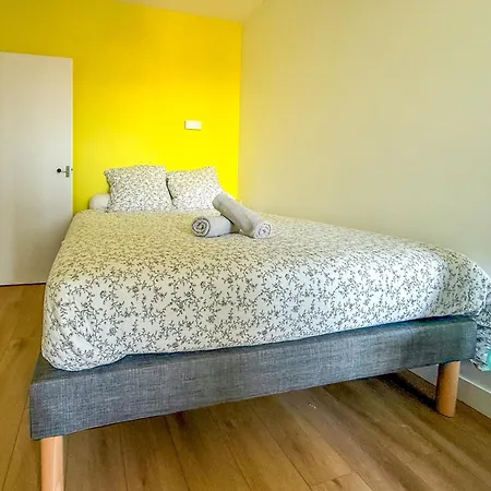 Grand Lumineux Avec Vue Imprenable Sur La Baie Des Sables D'olonne - 5 Personnes *